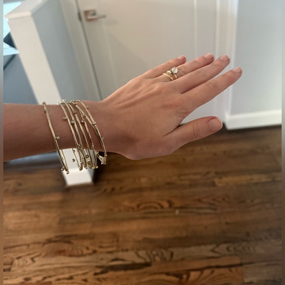 Kendra Scott gold tone bangle bracelets (7 bangles) - Picture 4 of 6
